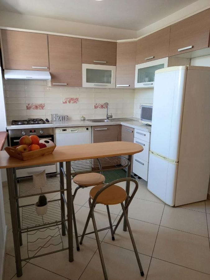 Casa Girasole Villa Buje Bagian luar foto